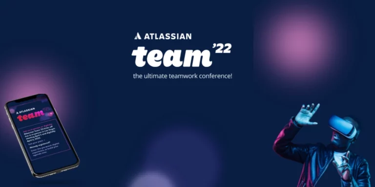 fundo-roxo-com-tablet-mostrando-o-evento-atlassian-team-2022-e-homem-com-oculos-de-realidade-virtual-do-lado-direito